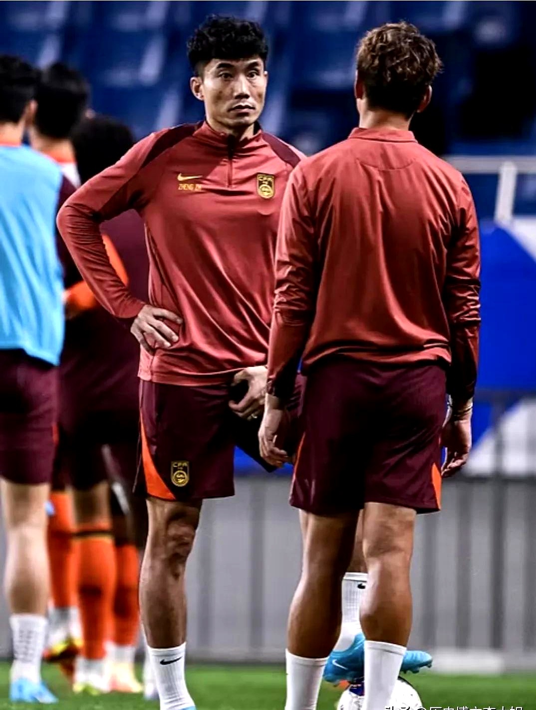 西汉姆迎意甲关键赛，今晨内部沟通，球迷炸锅，资深球员宣示担当的简单介绍雷竞技app