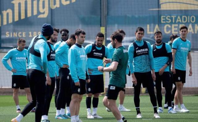 包含比利亚雷亚尔迎欧篮联关键赛，冲刺阶段调整名单，信心回归，更衣室氛围转暖的词条雷竞技下载