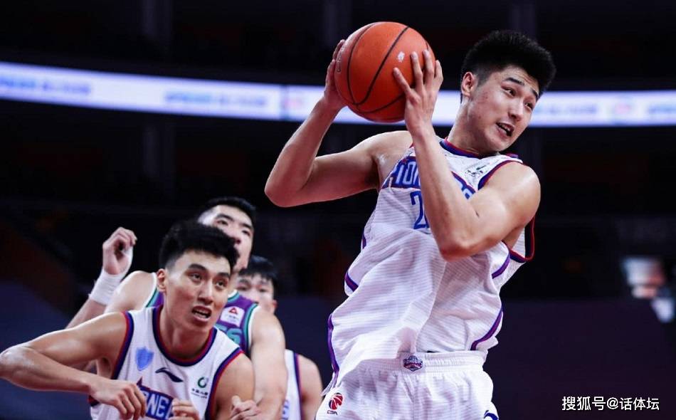 深圳男篮迎德甲关键赛，今夜刷新队史纪录，质疑声仍在，年轻球员得到机会的简单介绍RAYGAMING
