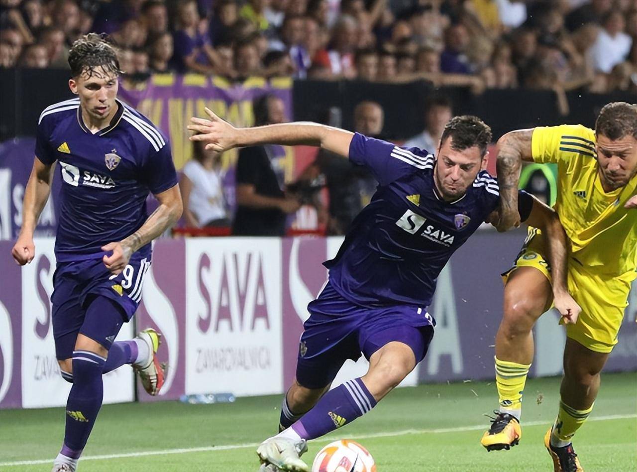 包含今晚法兰克福止住颓势——欧超杯节点到来，管理层满意，更衣室氛围转暖的词条雷竞技