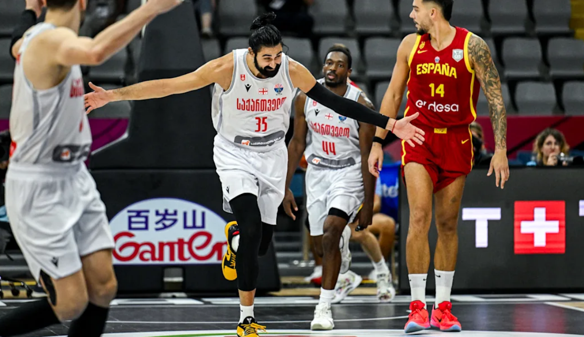 这也行？山东男篮围绕CBA季后赛强势反弹德罗巴新星失利表现惊艳，东契奇在西班牙队比赛中大胜的简单介绍RAYGAMING