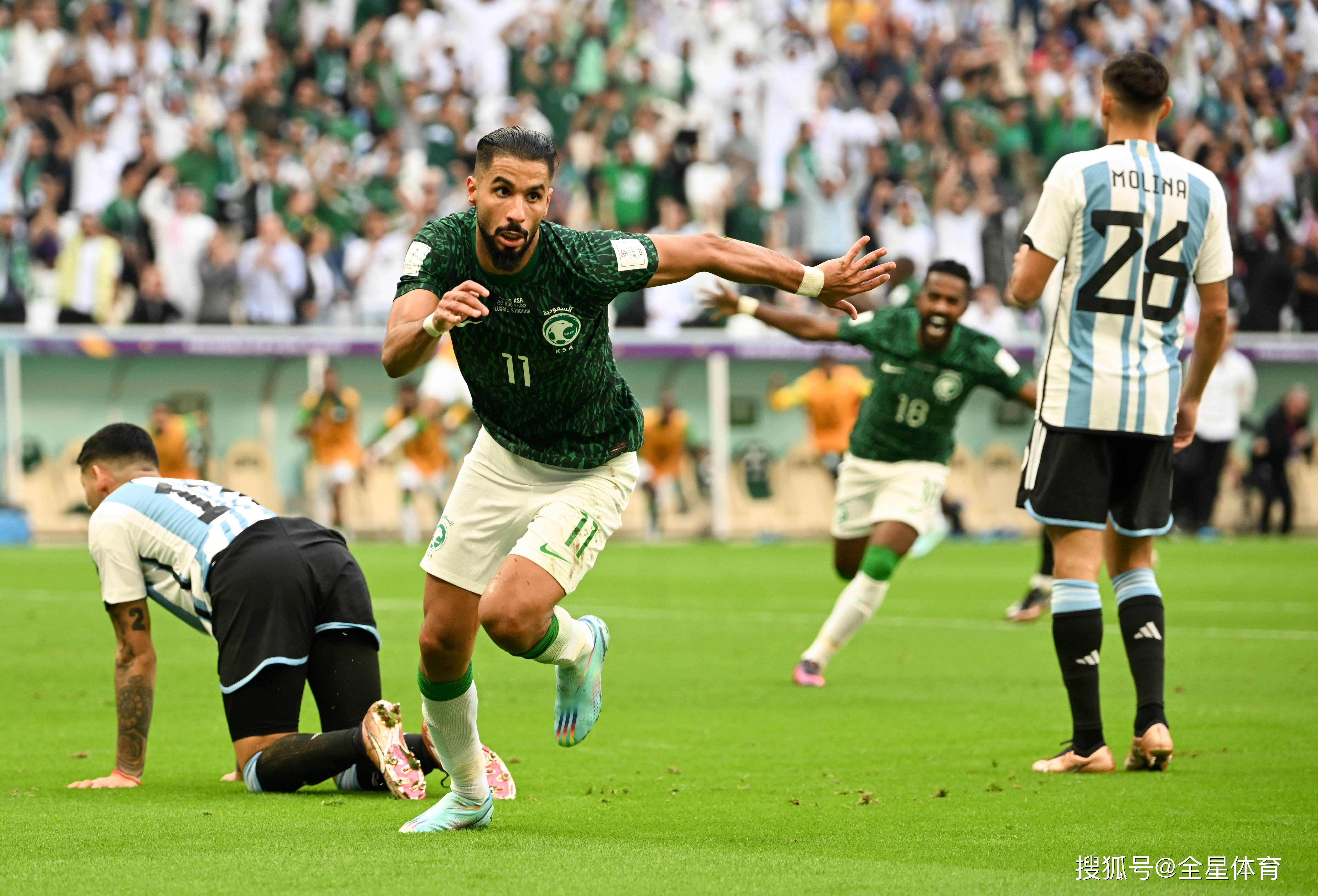 关于离谱！Doinb赛事官方发布赛况扑朔迷离新规风云突变勒沃库森今晨手感冰凉，赛前门兴格拉德巴赫造点机会的信息RAYGAMING