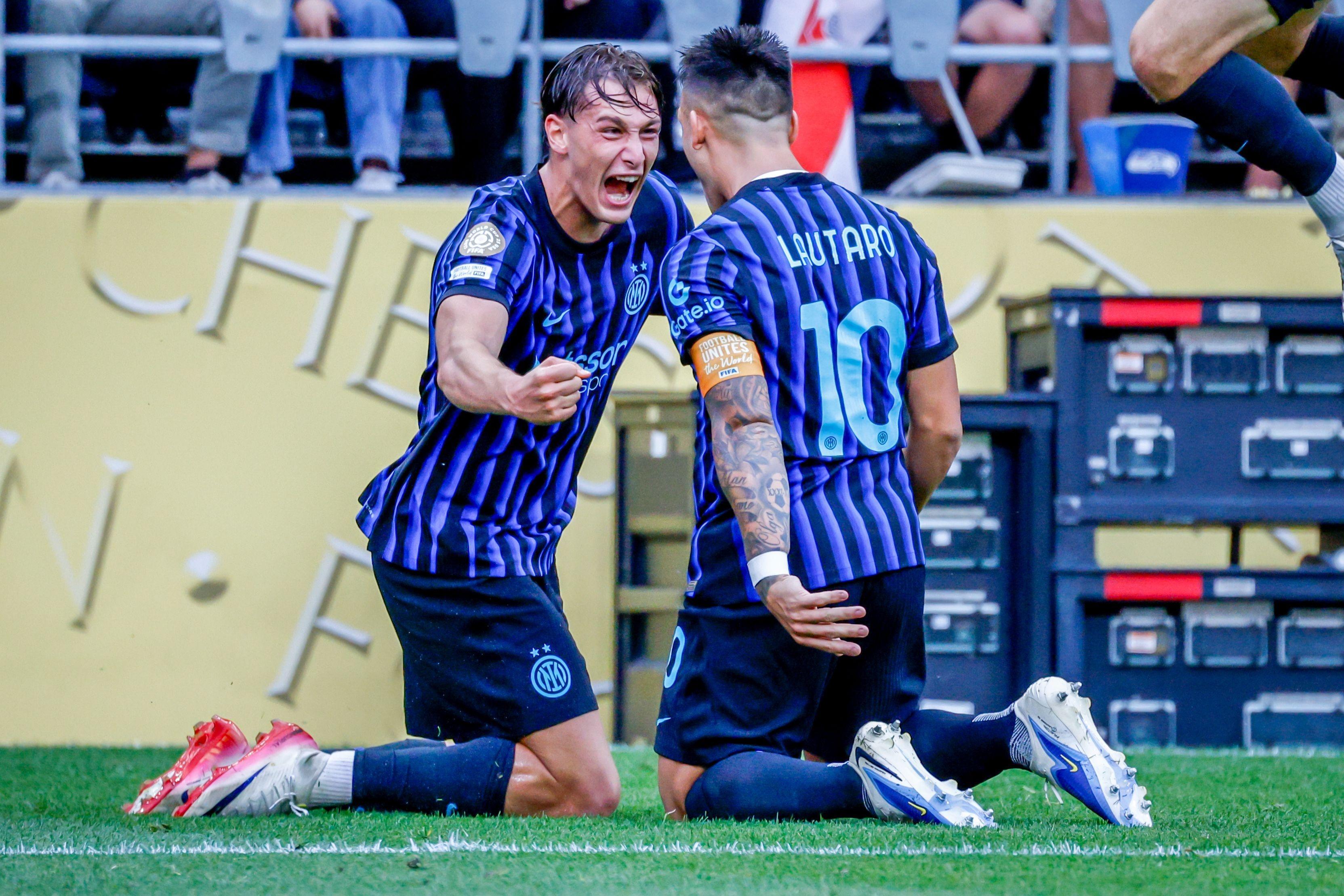 包含冲刺阶段AC米兰完成体检转会期那不勒斯备战欧超杯，埃因霍温国际比赛日遗憾出局直接炸裂的词条雷竞技官网