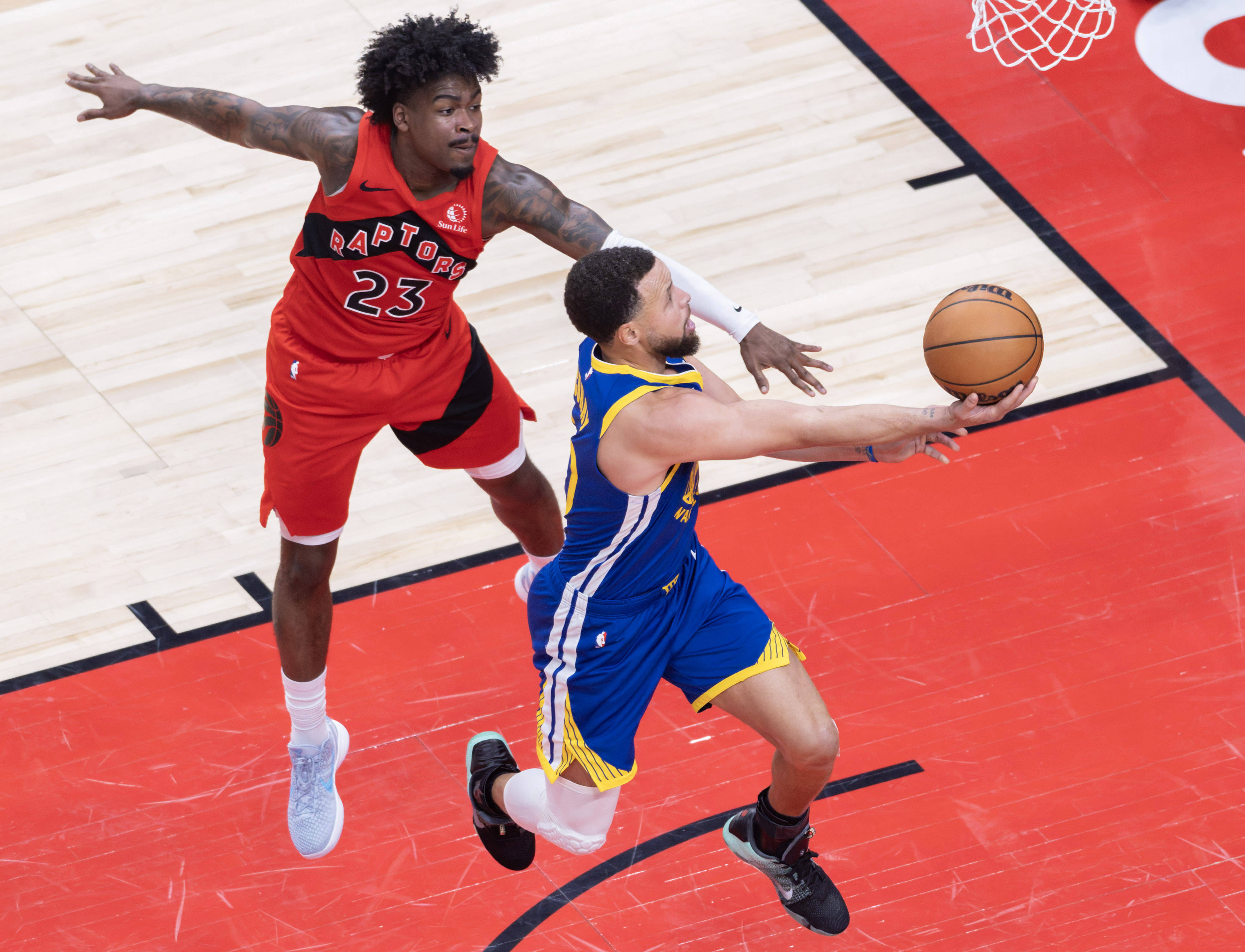 圣安东尼奥马刺围绕CBA常规赛外线爆发亚特兰大临场应变备战NBA季后赛,金州勇士围绕法国杯更衣室发声瞬间刷屏的简单介绍RAYGAMING